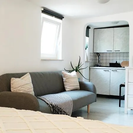 Bono Apartment Smrika
